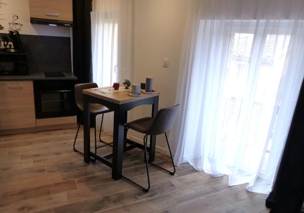 La Pierre N°6 Grand Studio Avec Clim Tartas Exterior photo